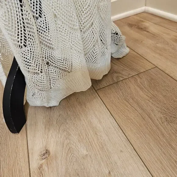 Saks Fifth Avenue Women's Crochet Fringe Cardigan Robe Size OS/TU - Picture 4 of 9